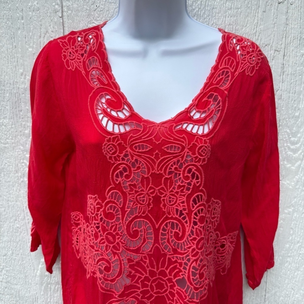 NWT Johnny Was Arlene Appliqué Tunic Sheer Red Women's 3/4 Sleeve Shirt Top XS - Picture 2 of 9